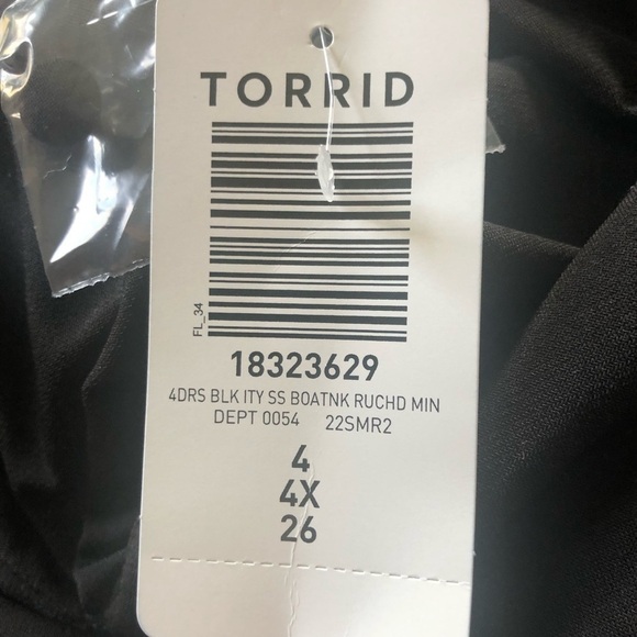 Torrid Mini Studio Knit Ruched Dress Sz. 4X Black Short Sleeve Wedding Guest NWT - Picture 6 of 8